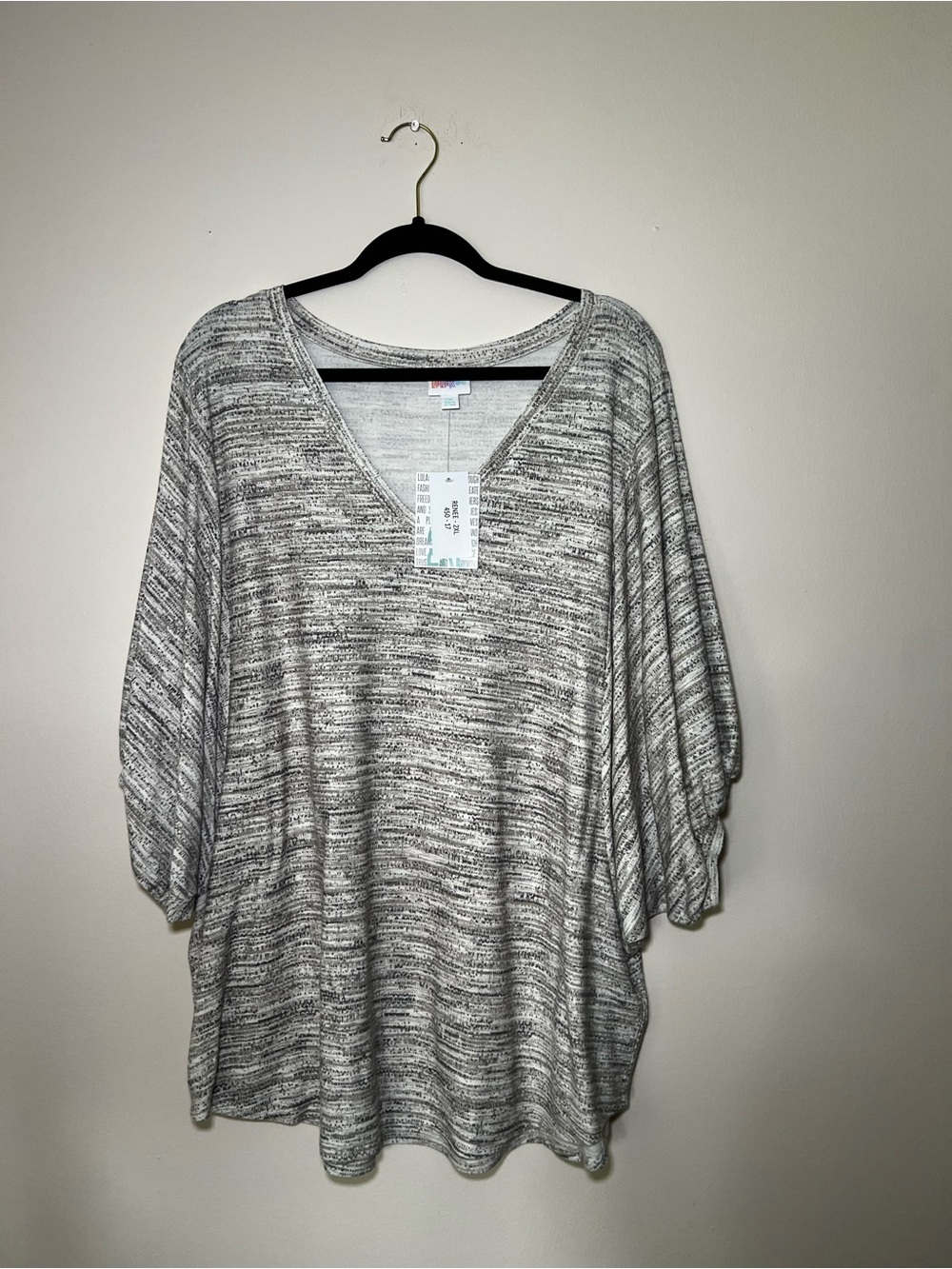 LuLaRoe Renee Balloon Sleeve Top